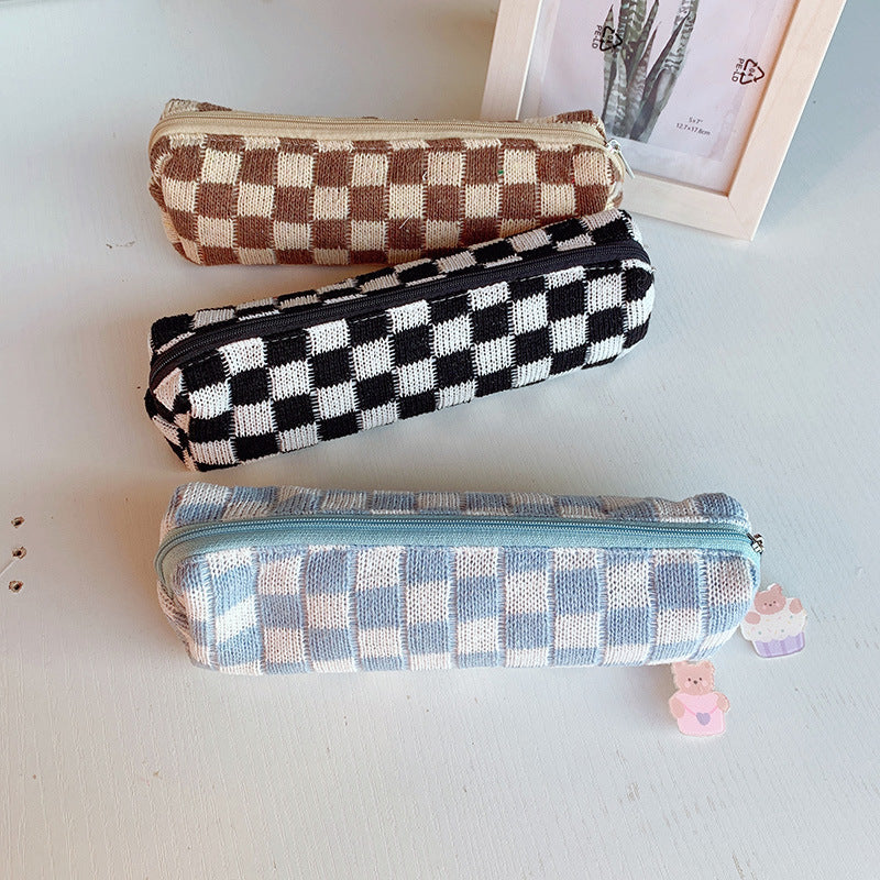 Wholesale Checkerboard Knitted Large Capacity Wool Pencil Bag